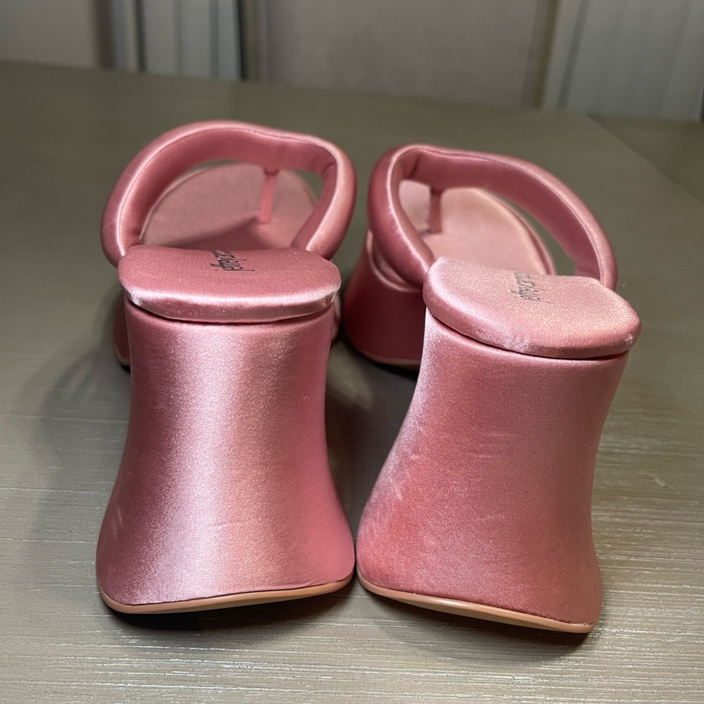 Drippi Platform Flip Flop (Women) - Jeffrey Campbell - Picture 6 of 9